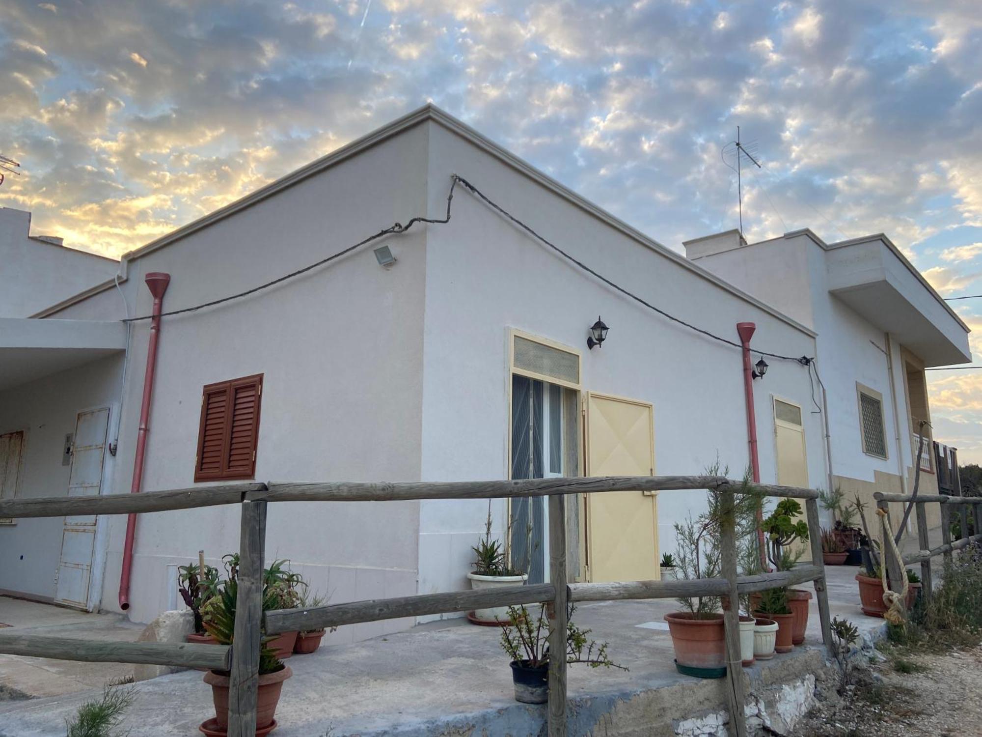 La Torretta Del Surfista Βίλα Ταράντο Εξωτερικό φωτογραφία
